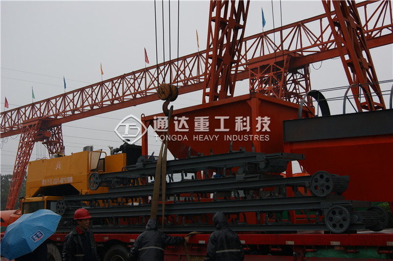 Ͽ͑ĎʽљC(j)l(f)؛F(xin)(chng)